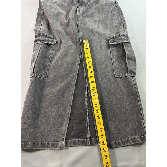 Love Fire Acid Wash Baggy Cargo Denim Skirt Womens 9 Y2K Streetwear Utility - Picture 6 of 10